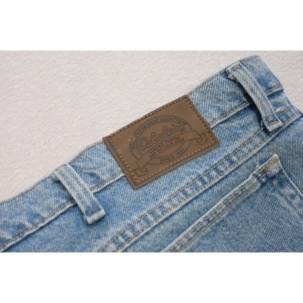 Cabelas Classic Fit Relaxed Rugged Blue Denim Jeans Mens Size 48 x 30